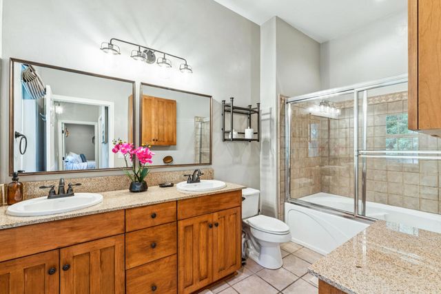 27831 Rainbow Drive, Lake Arrowhead, CA 92352
