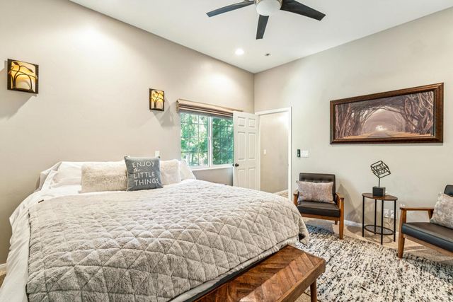 27831 Rainbow Drive, Lake Arrowhead, CA 92352