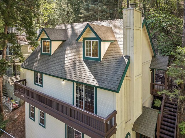 27831 Rainbow Drive, Lake Arrowhead, CA 92352