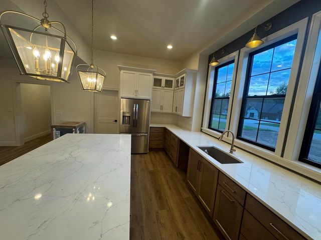 4202 BLACKBERRY RIDGE DRIVE, Oneida, WI 54155