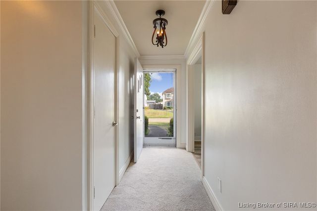 111 Lynnwood Drive, Clarksville, IN 47129