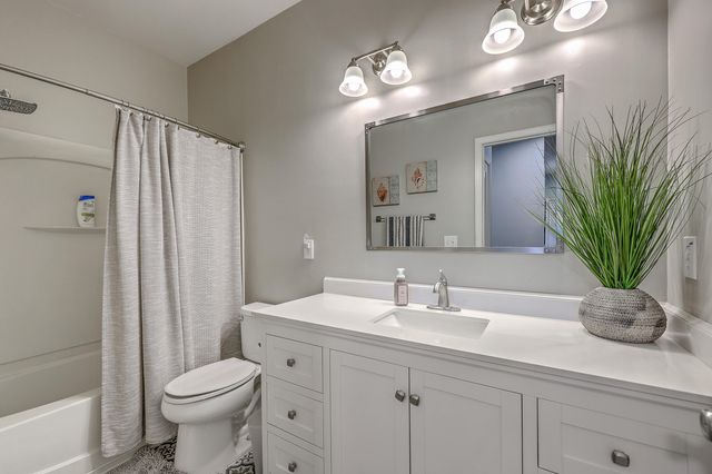 605 Grassy Hill Road, Summerville, SC 29483