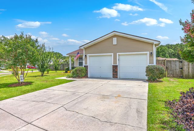 605 Grassy Hill Road, Summerville, SC 29483