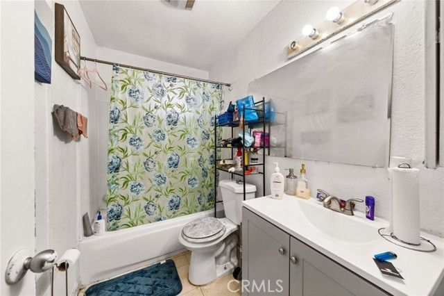 281 N Valley View Drive, Hemet, CA 92543