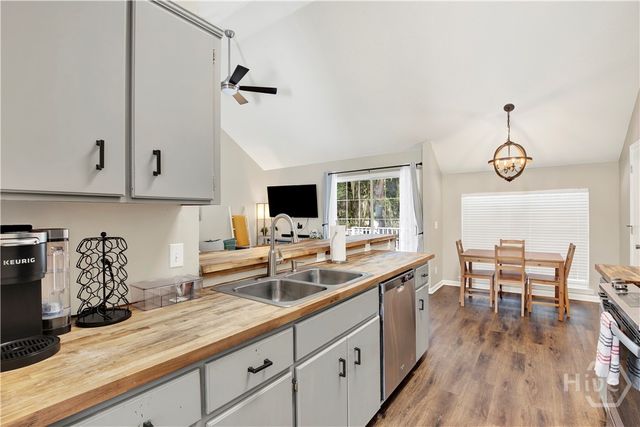 12 Oyster Catcher Lane, Savannah, GA 31410