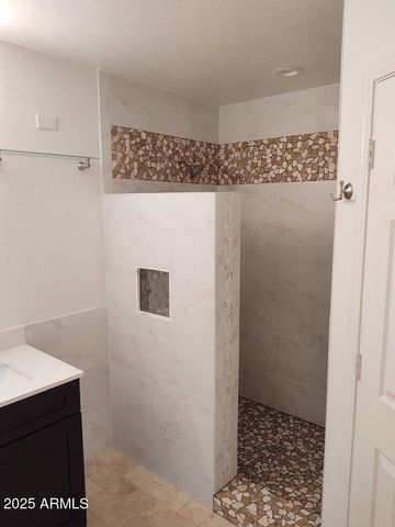 4114 E JOJOBA Road, Phoenix, AZ 85044