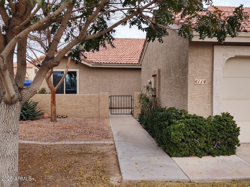 4114 E JOJOBA Road, Phoenix, AZ 85044