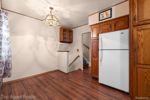 29010 Wagner Drive, Warren, MI 48093