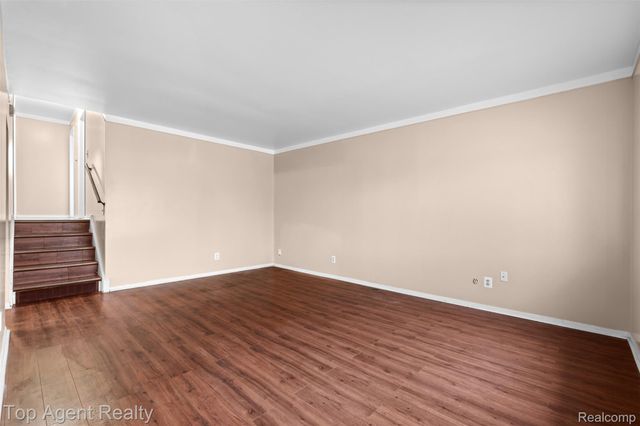 29010 Wagner Drive, Warren, MI 48093