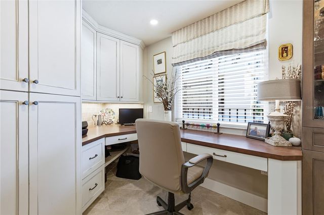 5880 MIDNIGHT PASS ROAD 302, Sarasota, FL 34242