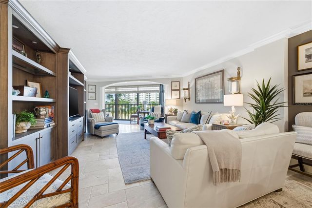 5880 MIDNIGHT PASS ROAD 302, Sarasota, FL 34242