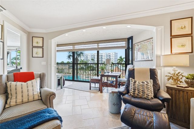 5880 MIDNIGHT PASS ROAD 302, Sarasota, FL 34242