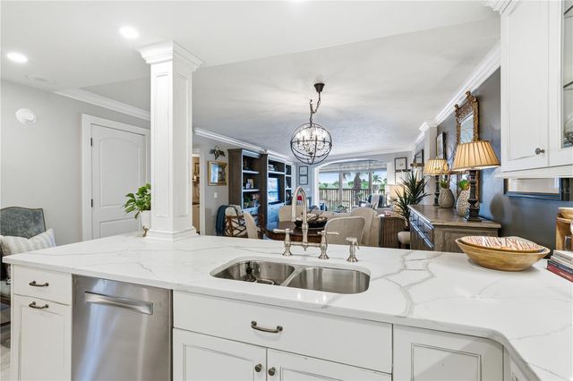 5880 MIDNIGHT PASS ROAD 302, Sarasota, FL 34242