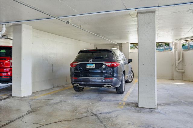 5880 MIDNIGHT PASS ROAD 302, Sarasota, FL 34242