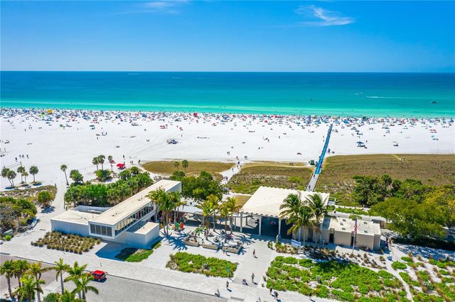 5880 MIDNIGHT PASS ROAD 302, Sarasota, FL 34242