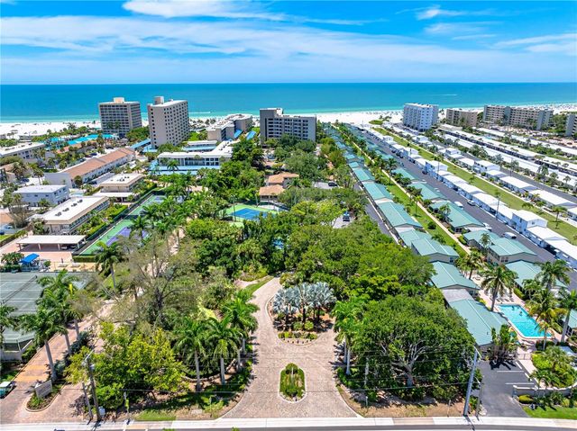 5880 MIDNIGHT PASS ROAD 302, Sarasota, FL 34242