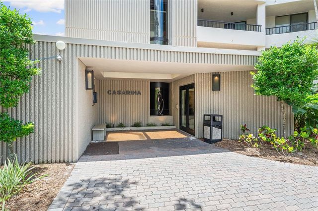 5880 MIDNIGHT PASS ROAD 302, Sarasota, FL 34242