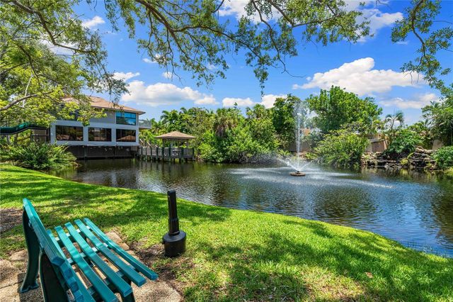 5880 MIDNIGHT PASS ROAD 302, Sarasota, FL 34242