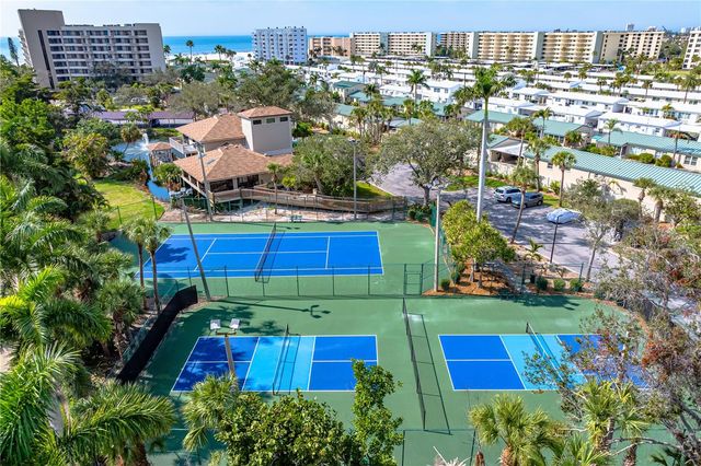 5880 MIDNIGHT PASS ROAD 302, Sarasota, FL 34242