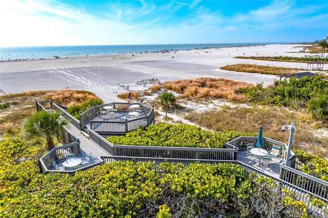 5880 MIDNIGHT PASS ROAD 302, Sarasota, FL 34242