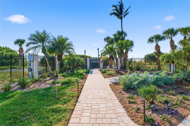 5880 MIDNIGHT PASS ROAD 302, Sarasota, FL 34242