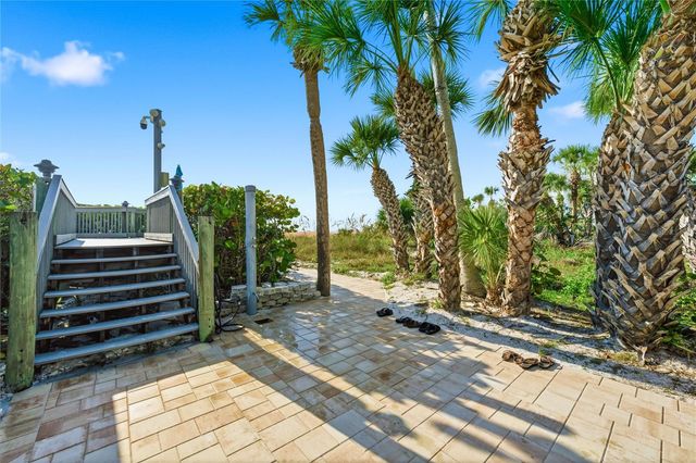 5880 MIDNIGHT PASS ROAD 302, Sarasota, FL 34242