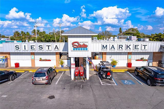 5880 MIDNIGHT PASS ROAD 302, Sarasota, FL 34242