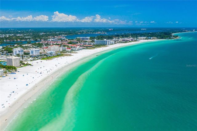 5880 MIDNIGHT PASS ROAD 302, Sarasota, FL 34242