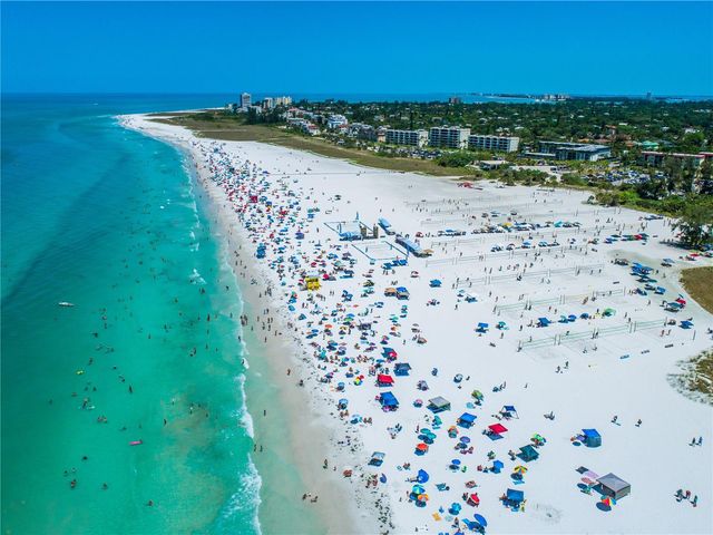 5880 MIDNIGHT PASS ROAD 302, Sarasota, FL 34242