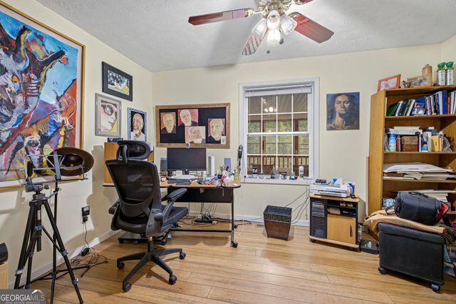 975 Chattahoochee Way, Cornelia, GA 30531