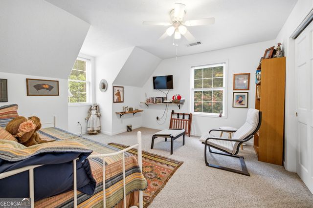 975 Chattahoochee Way, Cornelia, GA 30531