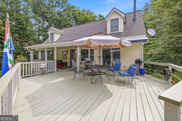 975 Chattahoochee Way, Cornelia, GA 30531