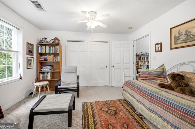975 Chattahoochee Way, Cornelia, GA 30531