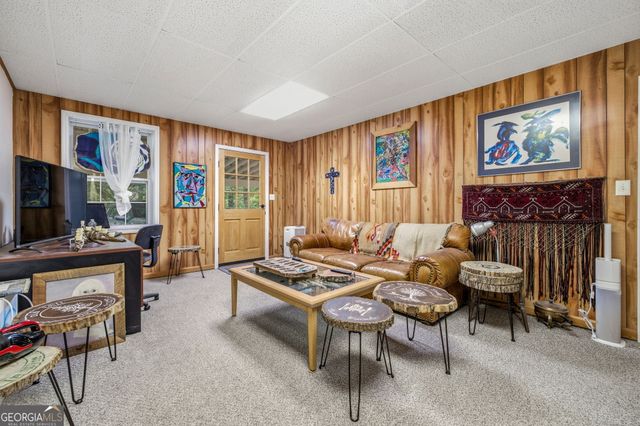 975 Chattahoochee Way, Cornelia, GA 30531