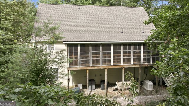 975 Chattahoochee Way, Cornelia, GA 30531