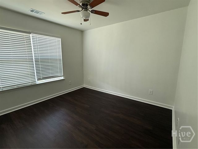 173 Willow Point Circle, Port Wentworth, GA 31407