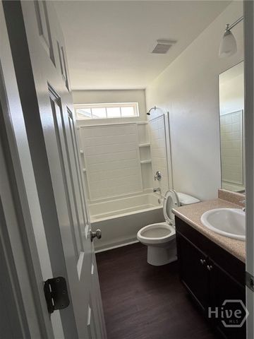 173 Willow Point Circle, Port Wentworth, GA 31407