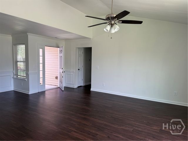 173 Willow Point Circle, Port Wentworth, GA 31407
