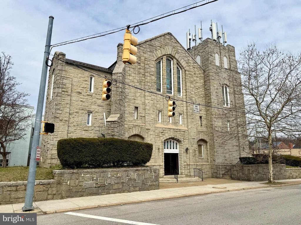 5728 BELAIR RD, Baltimore, MD 21206