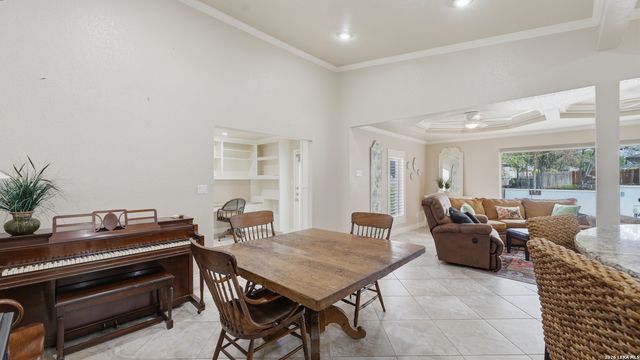 156 Trelawney, Mcqueeney, TX 78123