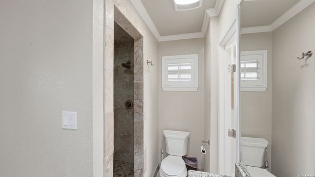 156 Trelawney, Mcqueeney, TX 78123