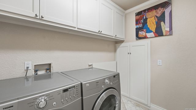 156 Trelawney, Mcqueeney, TX 78123
