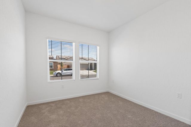 7133 W Willis Avenue, Fresno, CA 93723