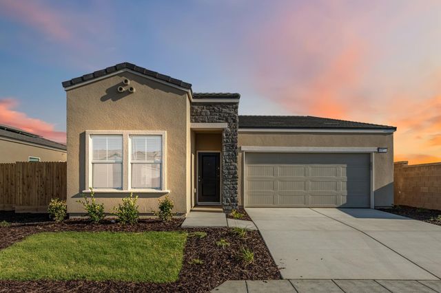 7133 W Willis Avenue, Fresno, CA 93723