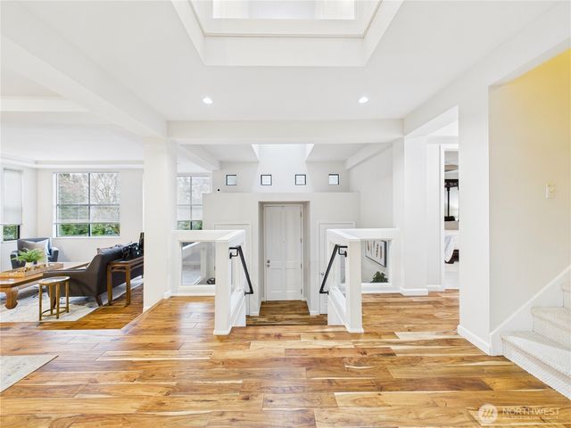 11906 SE 78th St, Newcastle, WA 98056