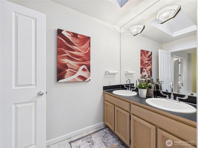 11906 SE 78th St, Newcastle, WA 98056