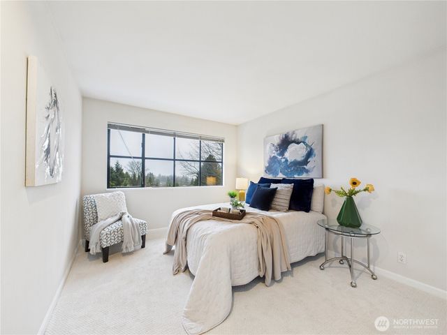 11906 SE 78th St, Newcastle, WA 98056