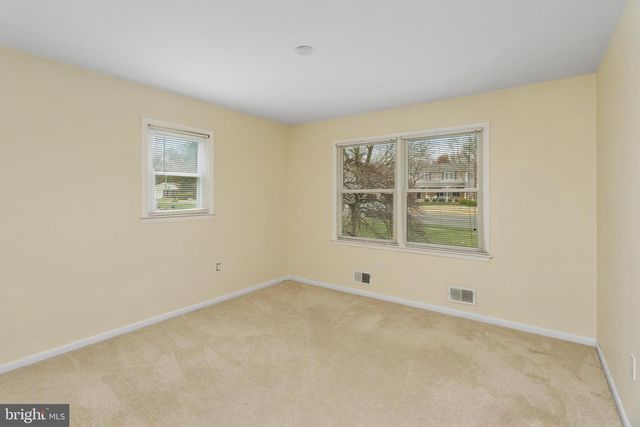 603 FLOCK RD, Hamilton, NJ 08690