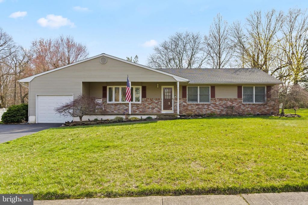 603 FLOCK RD, Hamilton, NJ 08690