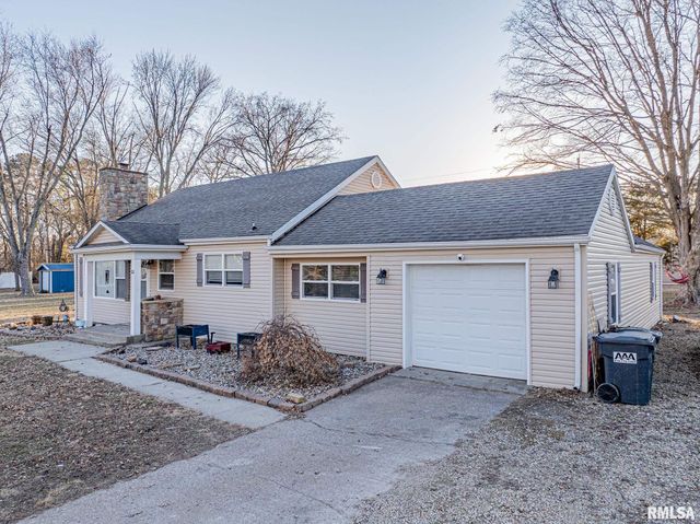 1201 N FRANKLIN Street, Salem, IL 62881